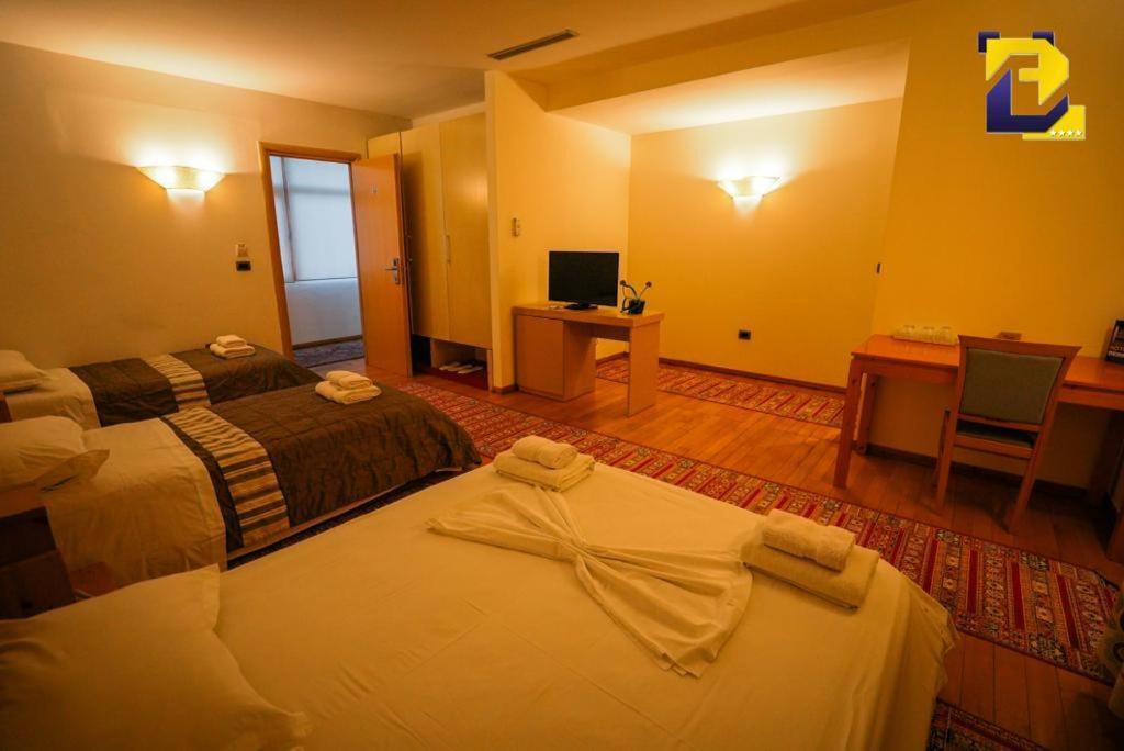 Hotel Bermon 티라나 외부 사진
