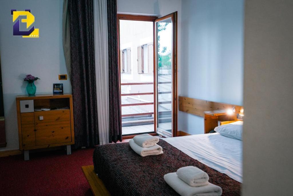Hotel Bermon 티라나 외부 사진